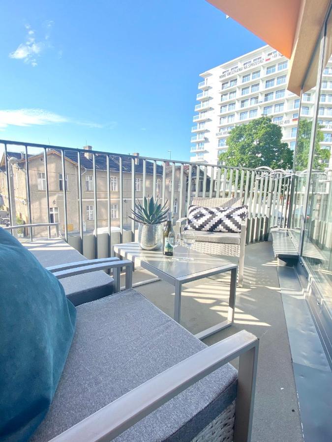 Seahome Horyzont Z Parkingiem Miedzyzdroje Exterior foto